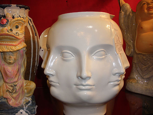 Multi-face vase