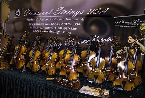 Beautiful Violins from Classical Strings