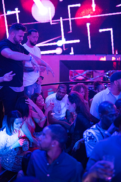 Kevin Durant Attends Rae Sremmurds Drais LIVE Performance at Drais Nightclub Las Vegas 6.17.17 3