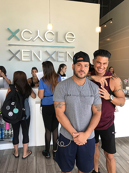 XCYCLE Ronnie and Pauly D Before Class 1 PRESS