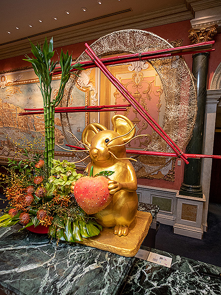 One of nine rats installed throughout The Venetian Resort this one holding a peach in The Venetian Lobby