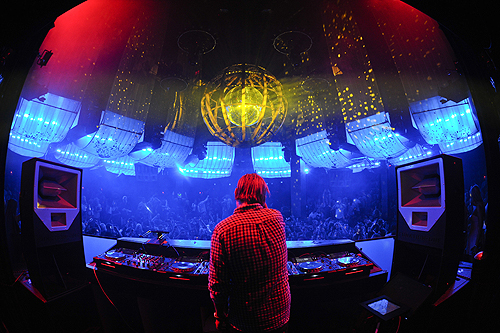 Avicii_spins_at_Marquee_LV