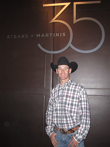 Ross_Coleman_at_35_Steaks__Martinis
