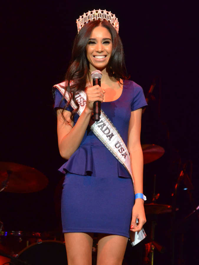 Miss Nevada USA 2015 Brittany McGowan Mondays Dark 64473