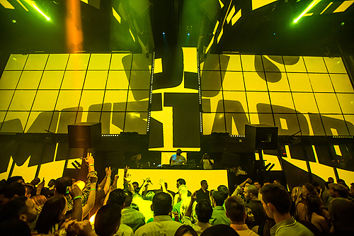6.24 DJ Mustard LIGHT Nightclub3 Photo Credit Powers Imagery