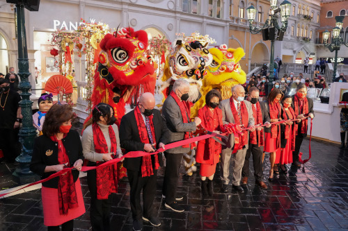 Ribbon Cutting - Photo credit: Grand Canal Shoppes at the Venetian