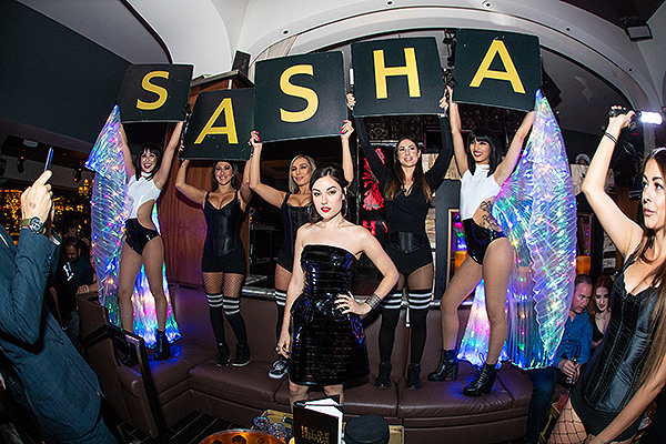 Hyde Bellagios sexy servers welcome Sasha Grey 6.17.18