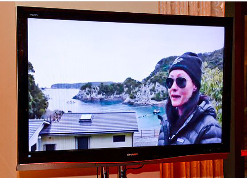 Shannen Doherty live stream from Taiji Japan Sea Shepherd Exhibit at Encore2